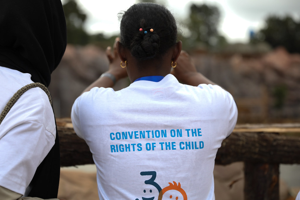 Shirt saying convention on the rights of the child